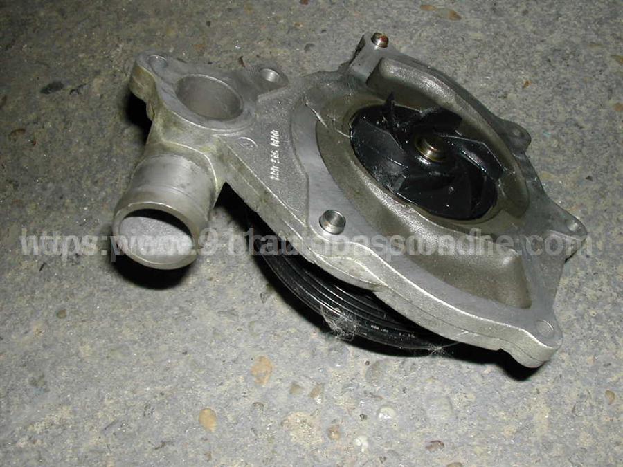 pompe à eau boxster 986